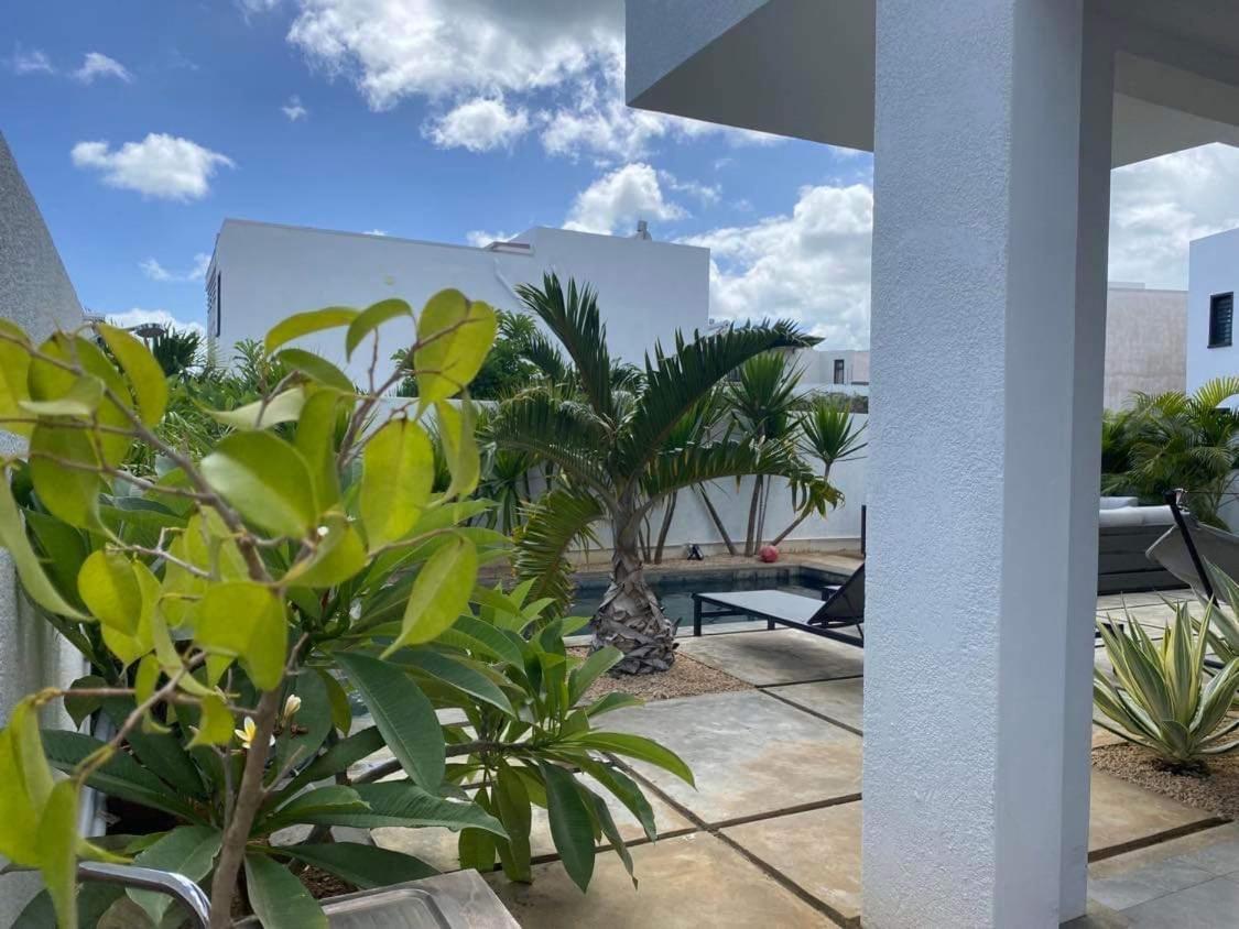 Magnifique Villa Avec Piscine Grand Baie Exterior foto